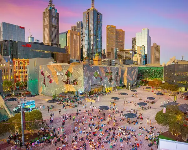 Migration lifestyle image